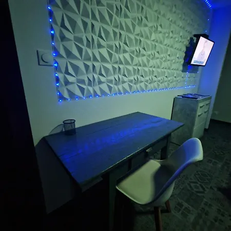 Apartment Gameroom *